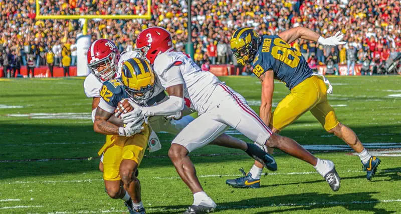 football players on the field